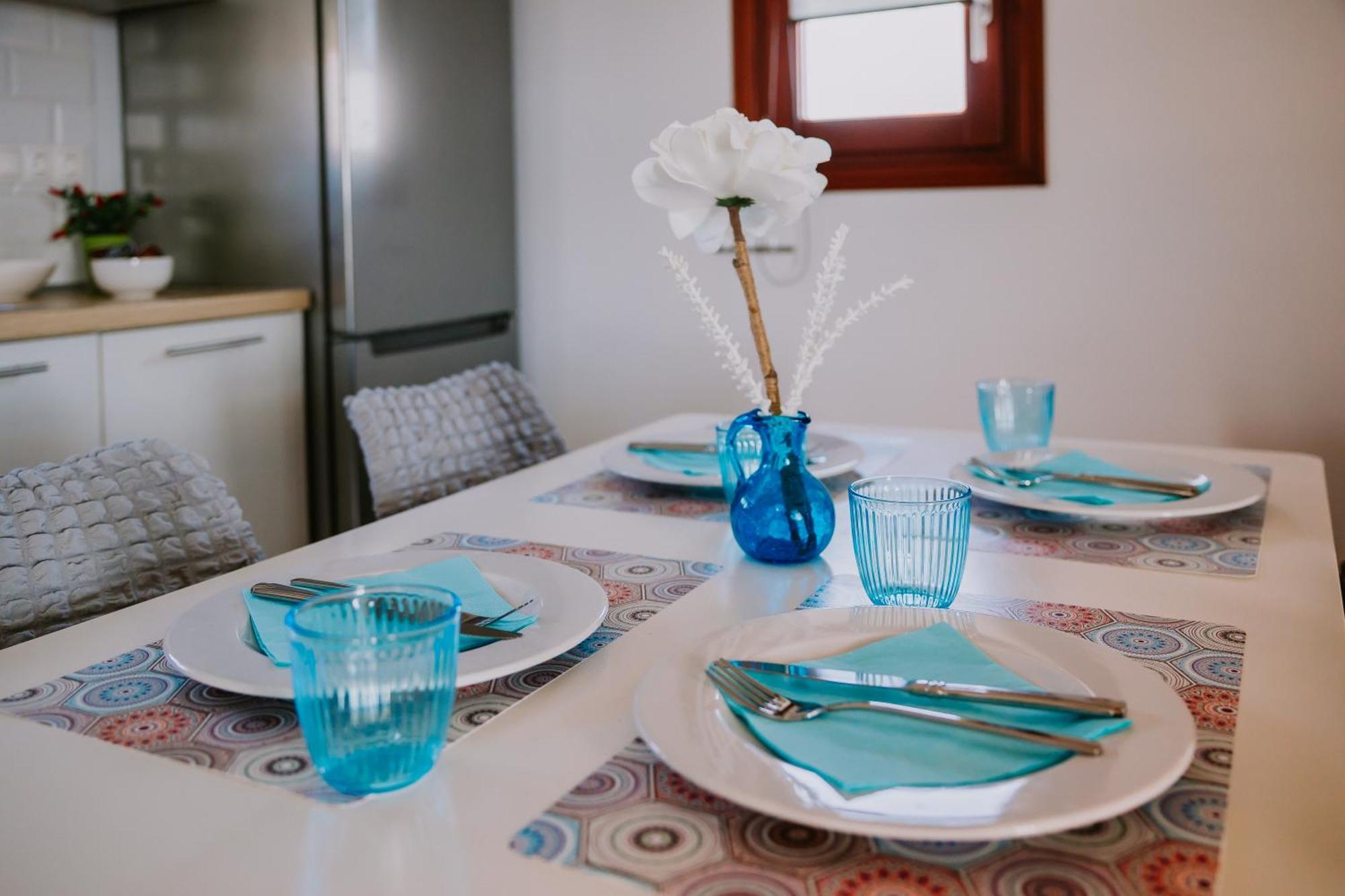 Sun Stories Suites Βόθον Εξωτερικό φωτογραφία