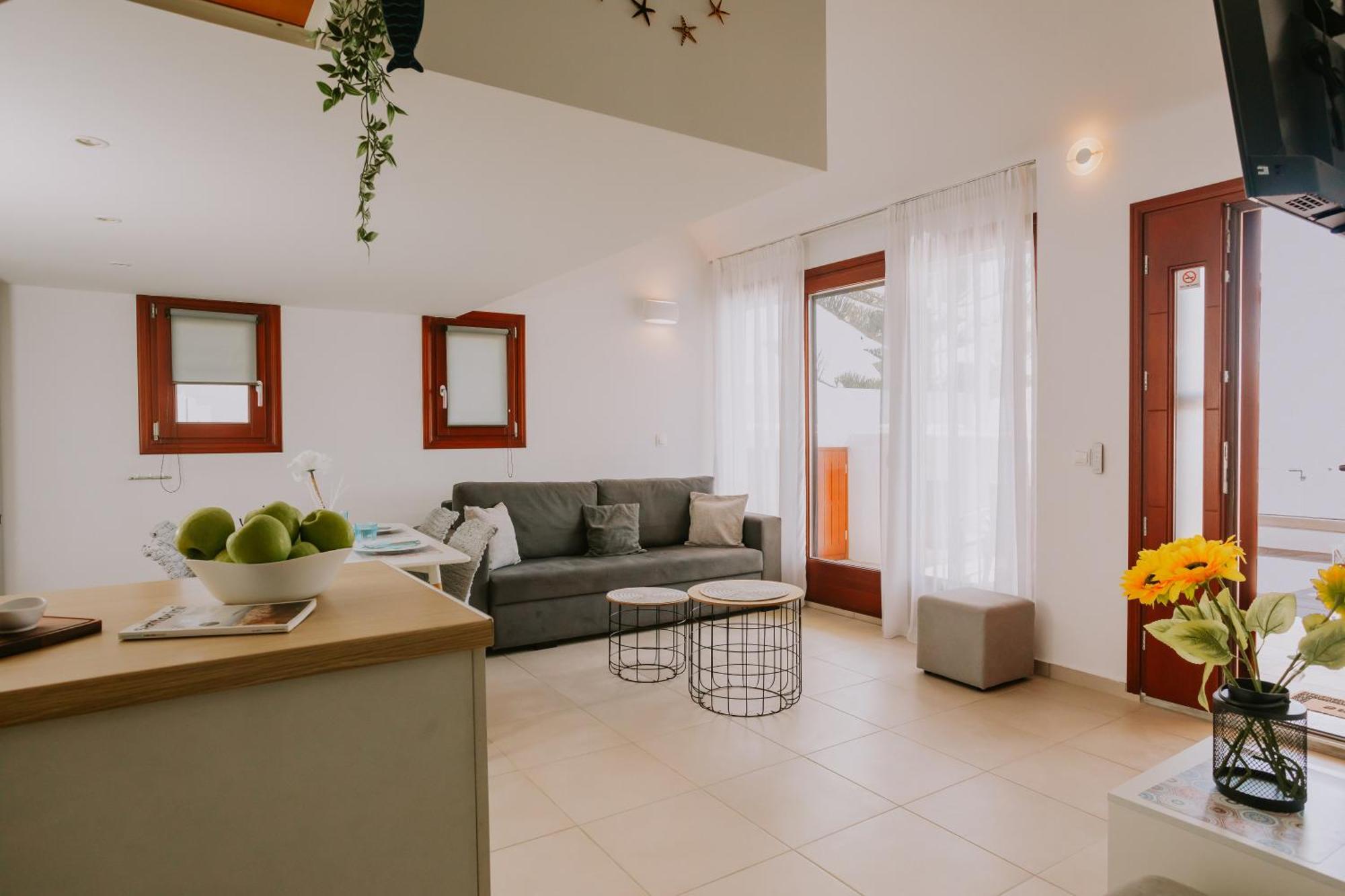 Sun Stories Suites Βόθον Εξωτερικό φωτογραφία