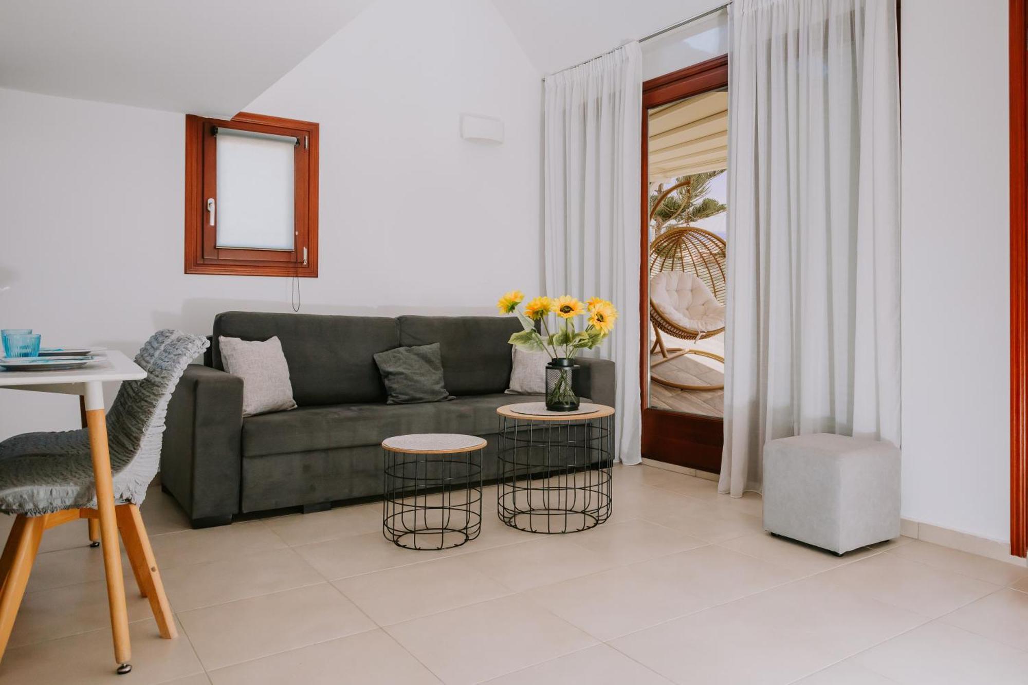 Sun Stories Suites Βόθον Εξωτερικό φωτογραφία