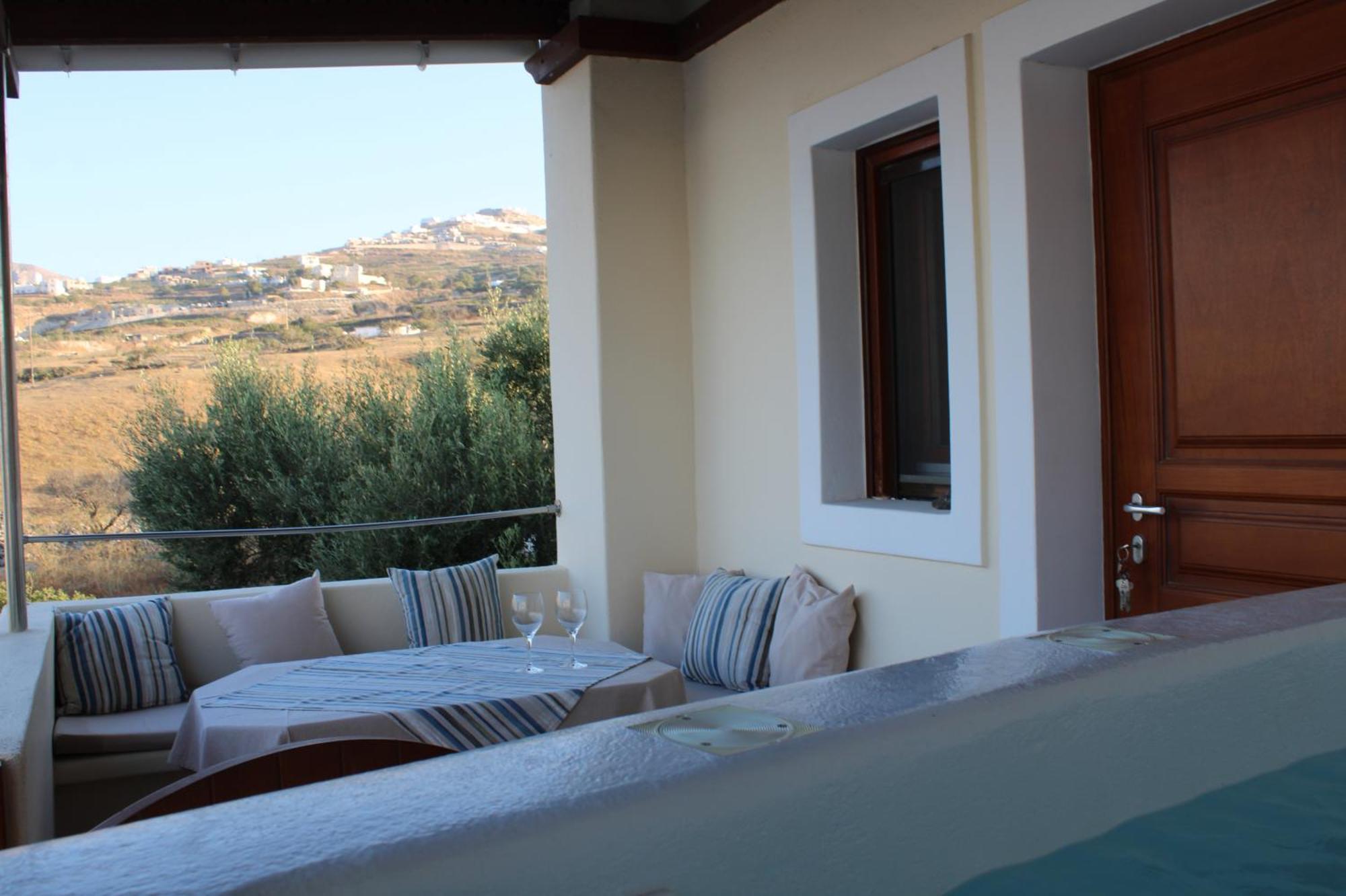 Sun Stories Suites Βόθον Δωμάτιο φωτογραφία